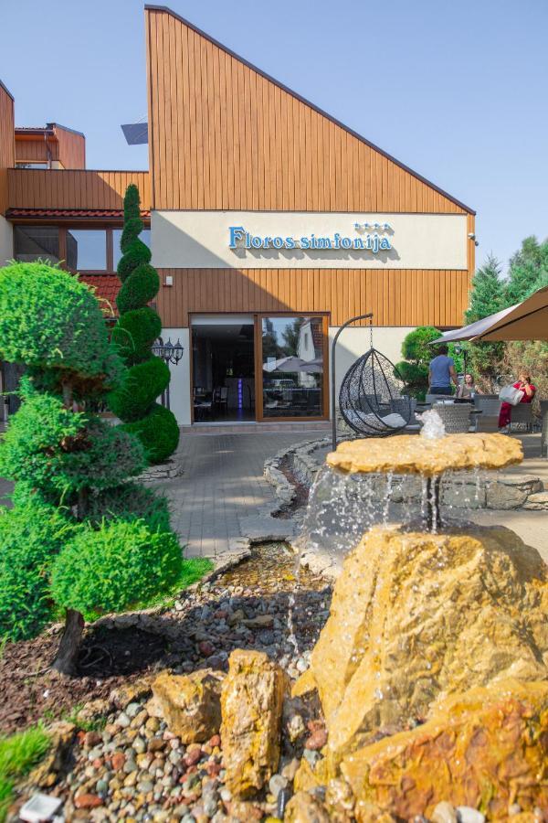 Hotel Floros Simfonija Šventoji Esterno foto