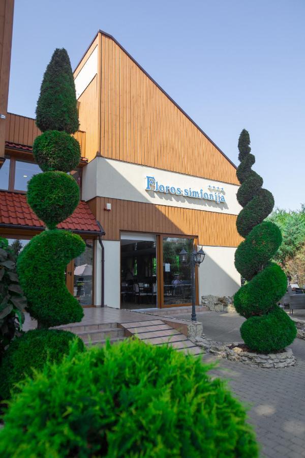 Hotel Floros Simfonija Šventoji Esterno foto