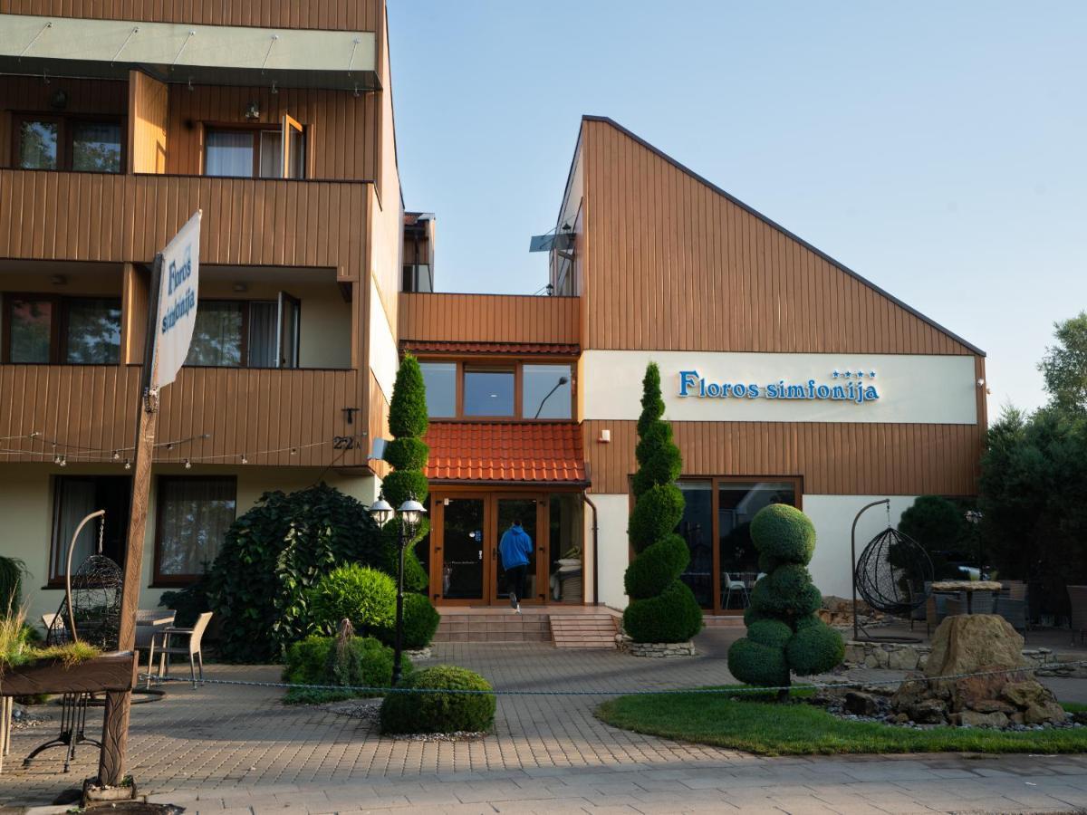 Hotel Floros Simfonija Šventoji Esterno foto