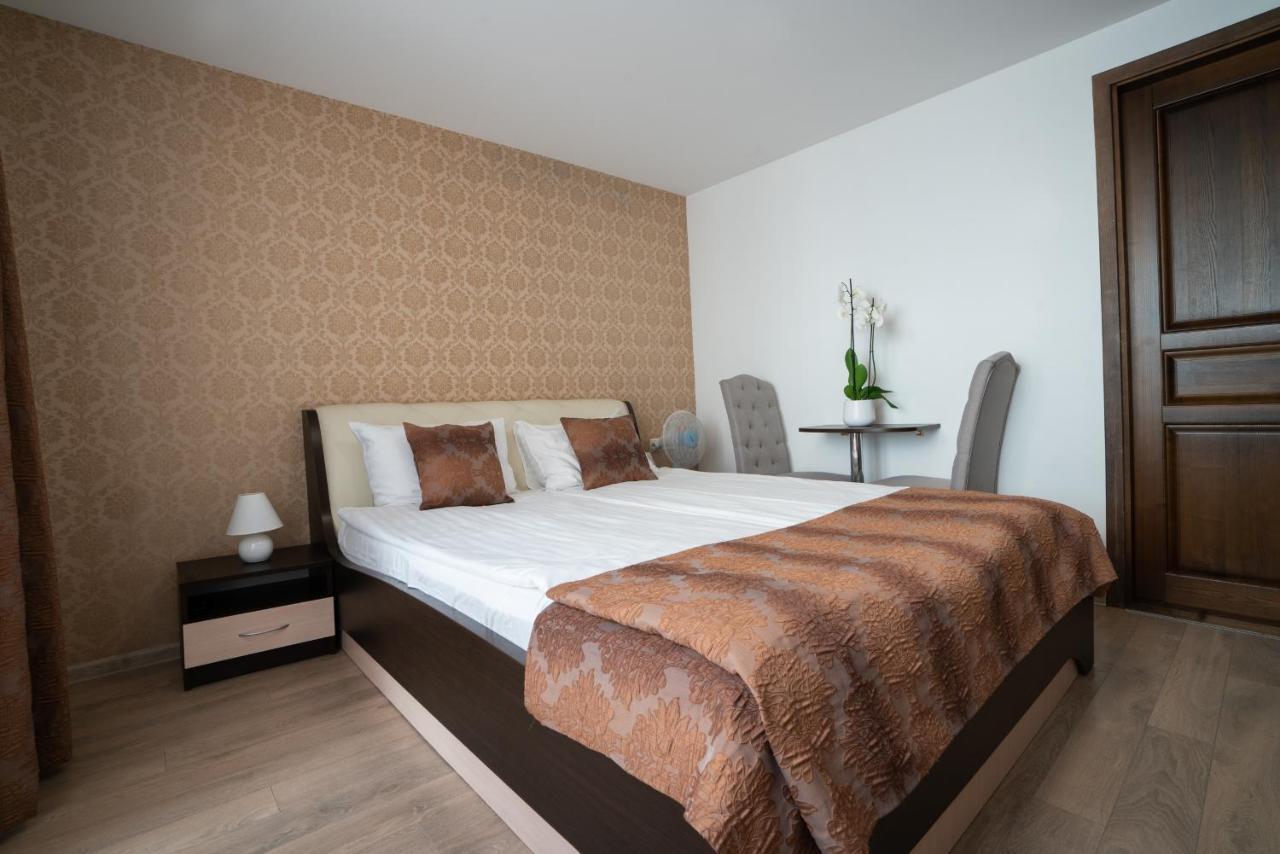 Hotel Floros Simfonija Šventoji Esterno foto
