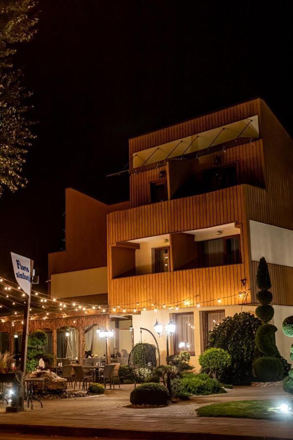 Hotel Floros Simfonija Šventoji Esterno foto