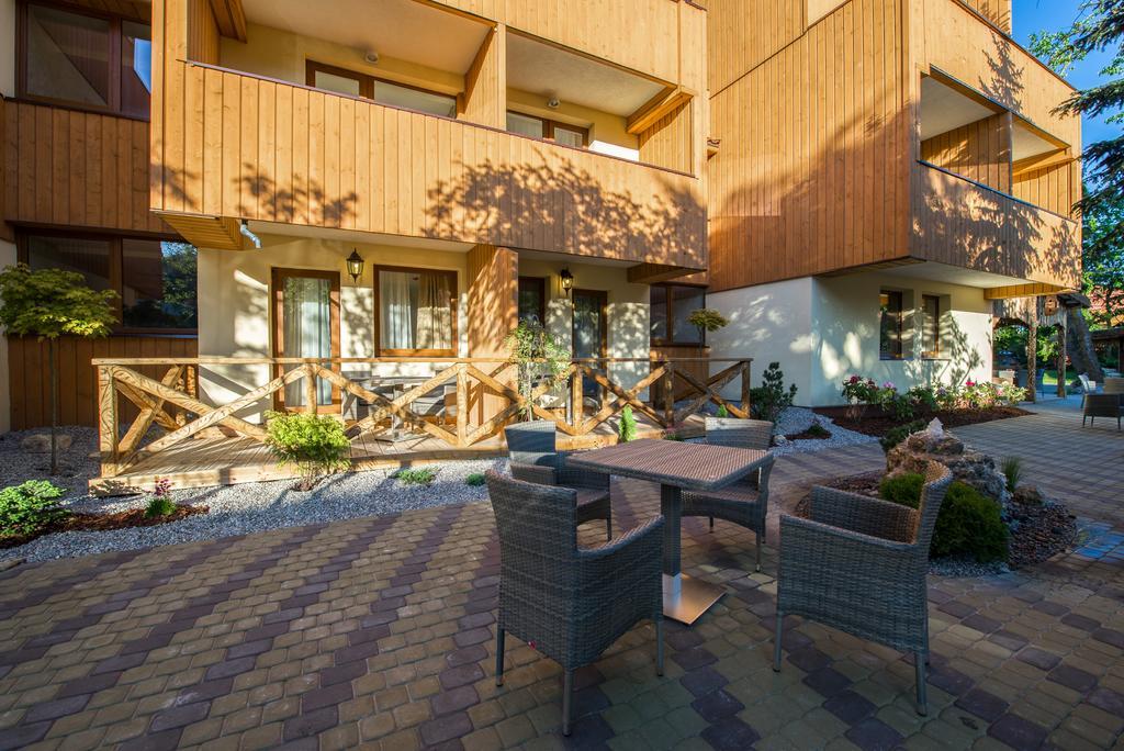 Hotel Floros Simfonija Šventoji Esterno foto