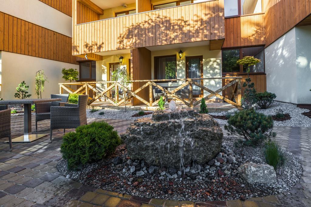 Hotel Floros Simfonija Šventoji Esterno foto